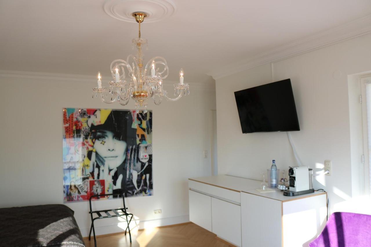 Apartment Am Steinhuder Superior Dz-azur- Mit Kl Pantry Kueche, Garten, Wlan