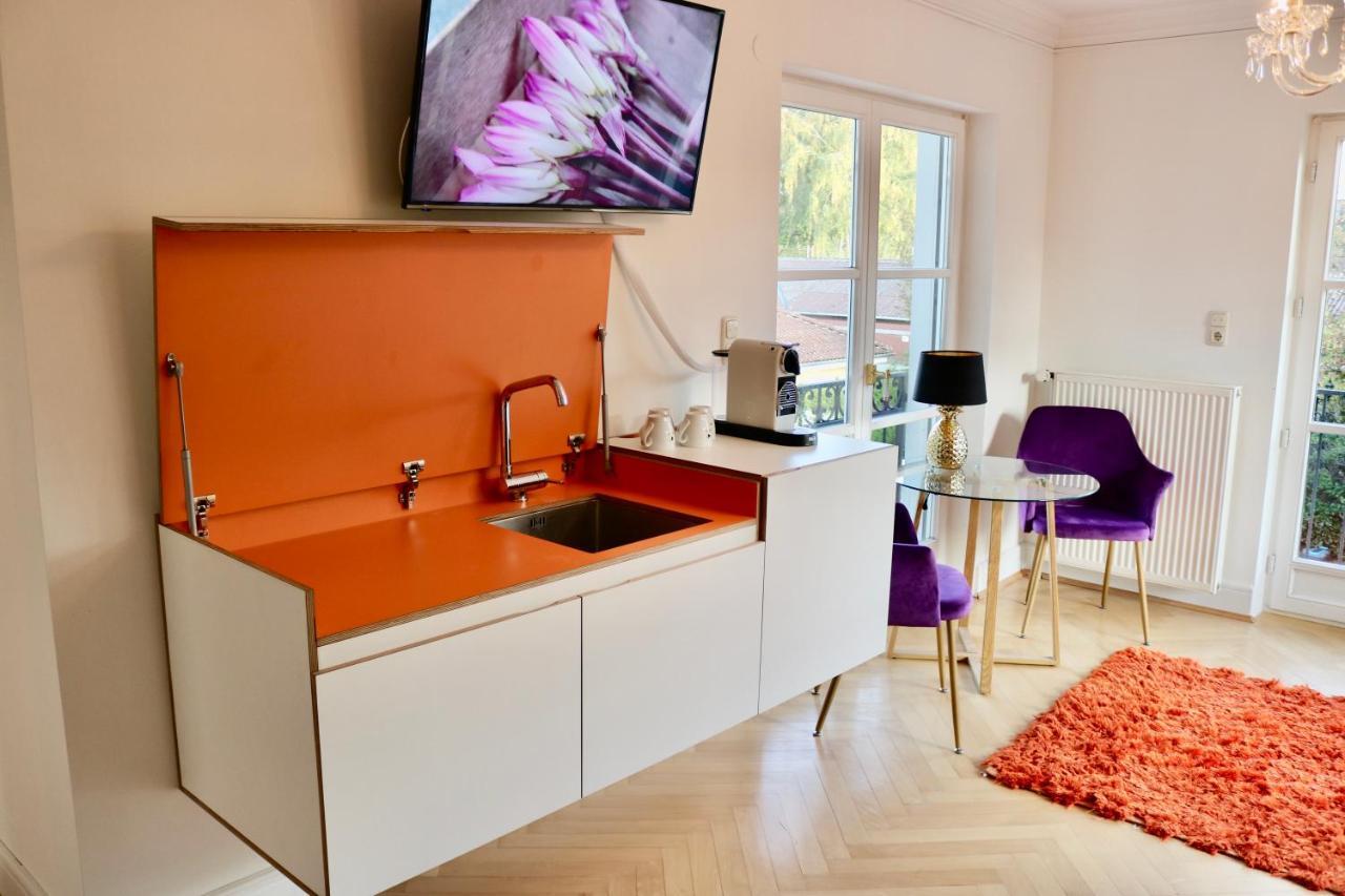 Apartment Am Steinhuder Superior Dz-azur- Mit Kl Pantry Kueche, Garten, Wlan *